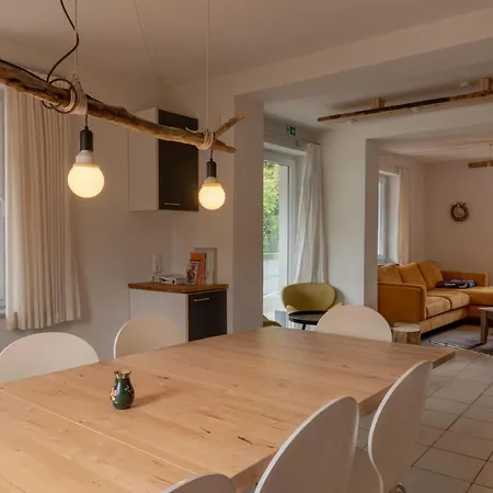 The Alps By In One 滨湖采尔