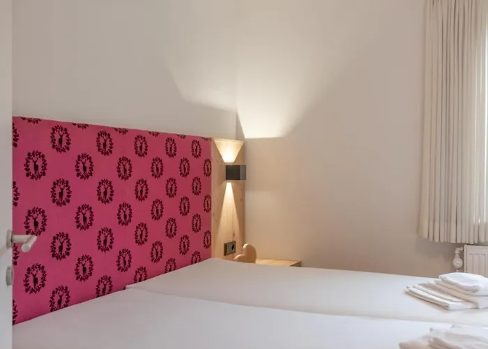 The Alps By In One Τσελ αμ Ζέε